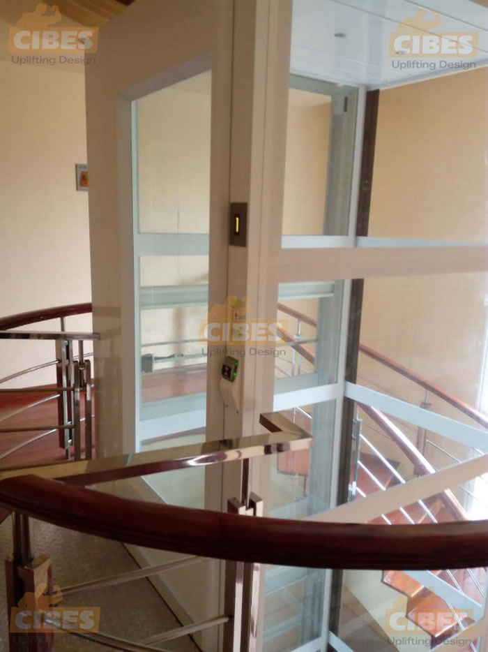 福州家用电梯装置案例