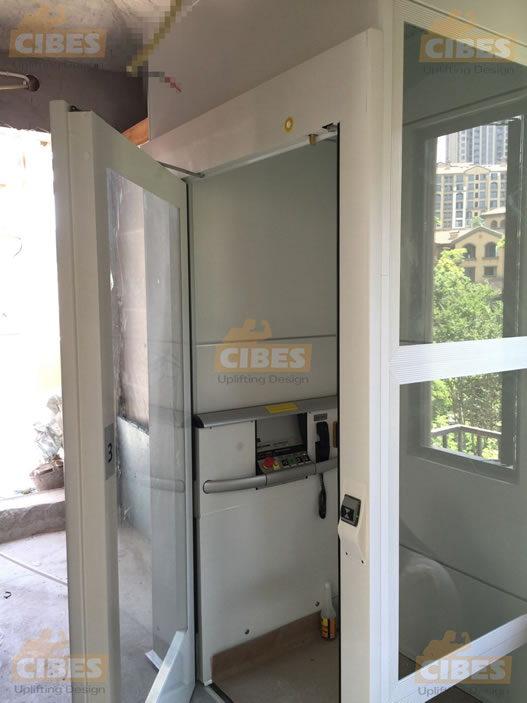 Cibes家用电梯装置于重庆