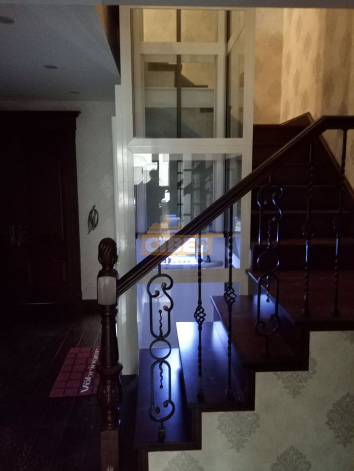 CIBES 家用电梯装置于沈阳