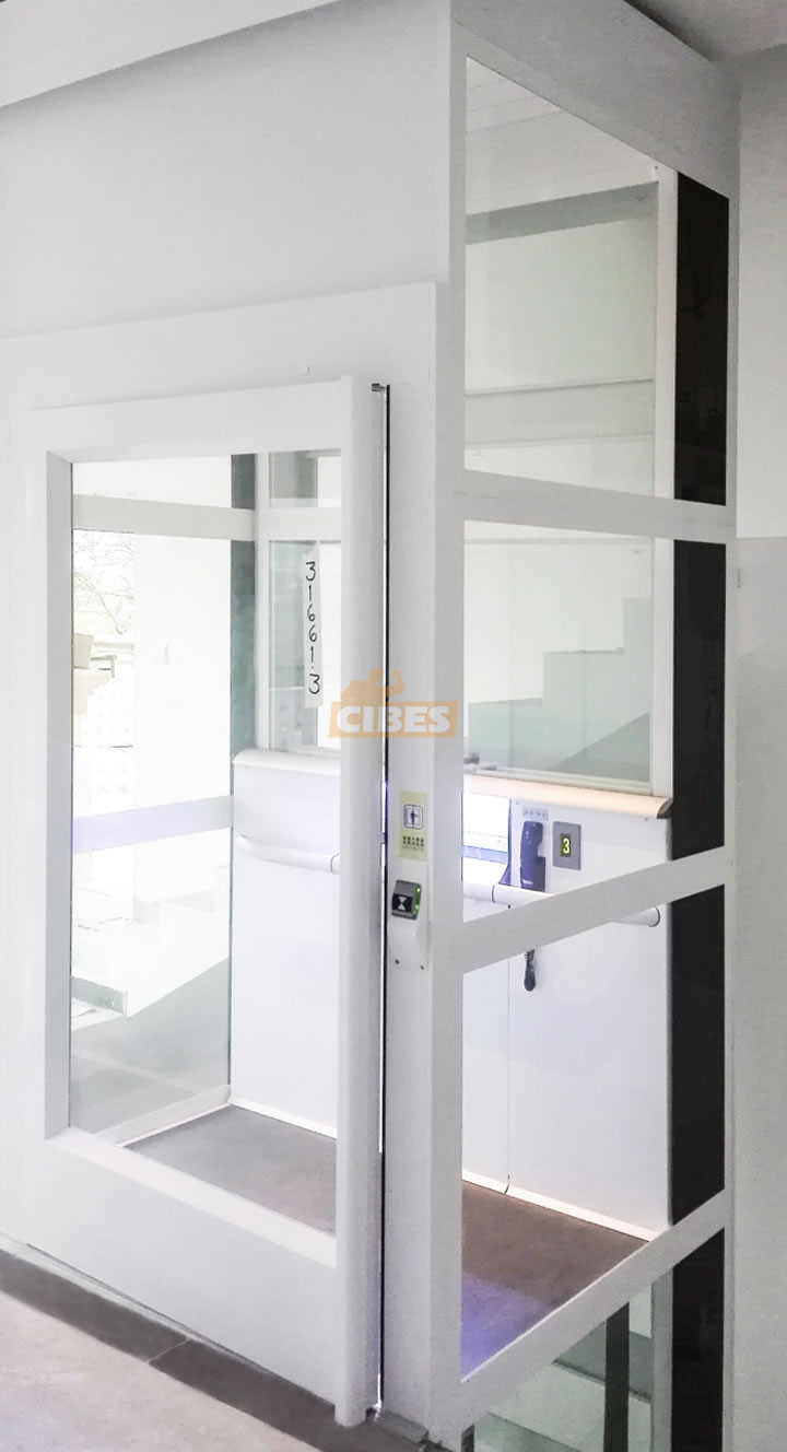 CIBES 家用电梯装置于四川成都