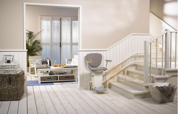 座椅电梯清静性