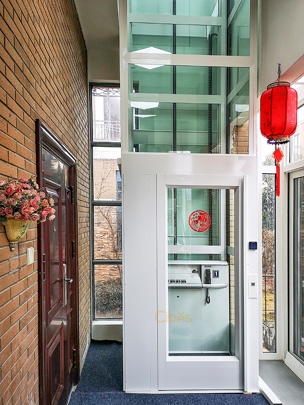 CIBES A5000型号家用电梯装置于南京