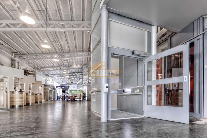 Cibes A8000 for goods and passengers, at Lule? Airport - 我的网站