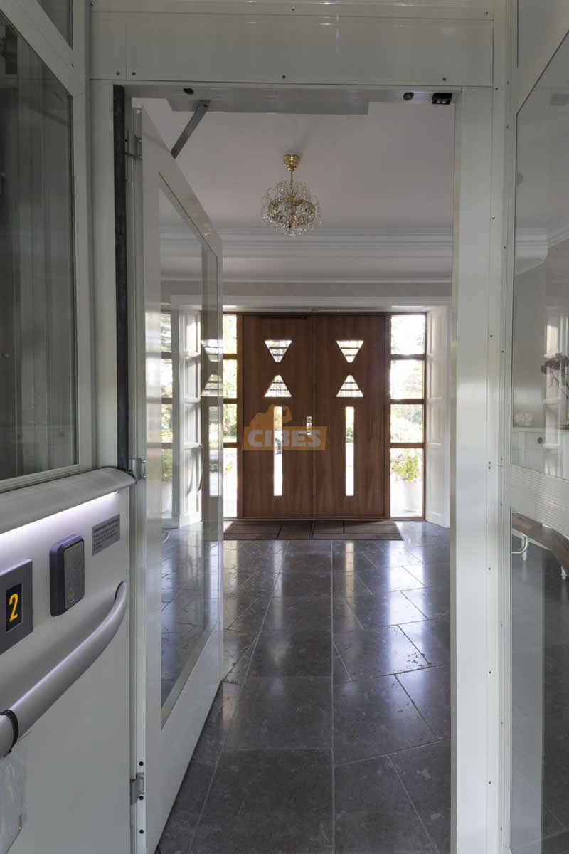 Indoor lift in the Swedish archipelago - Cibes大发500瑞典品牌电梯