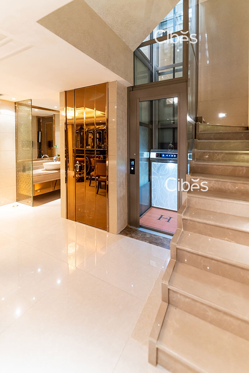 重庆四层别墅家用电梯装置案例