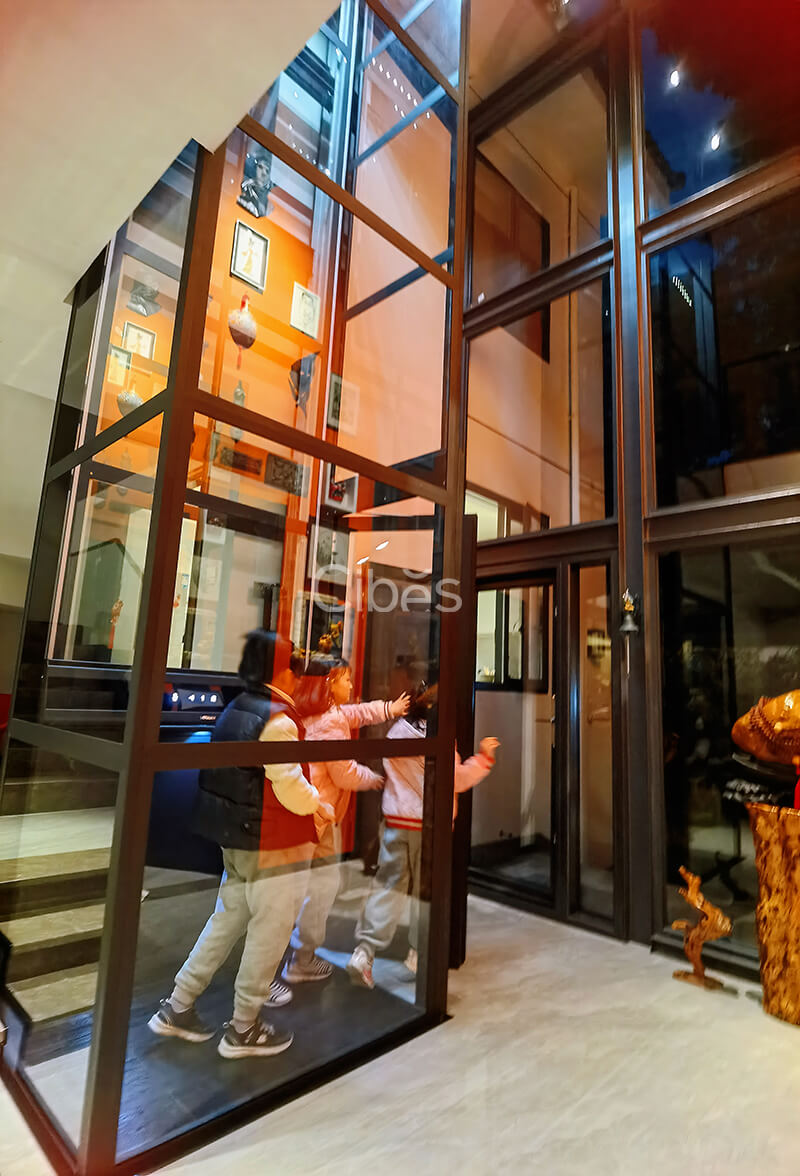 四川成都 3层3站Cibes V80 雅致版家用电梯案例