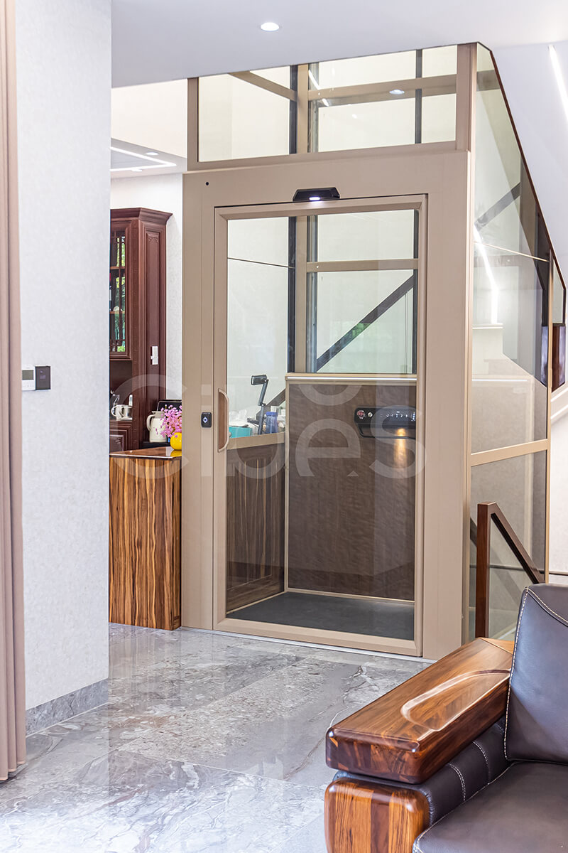 Cibes大发500家用电梯桂林装置案例