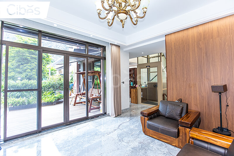 Cibes大发500家用电梯桂林装置案例