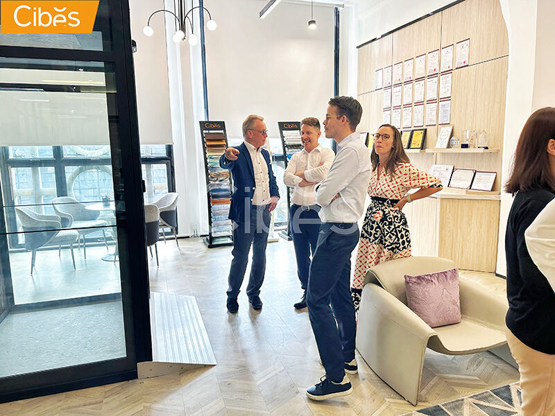 董事会旅行上海Cibes展厅