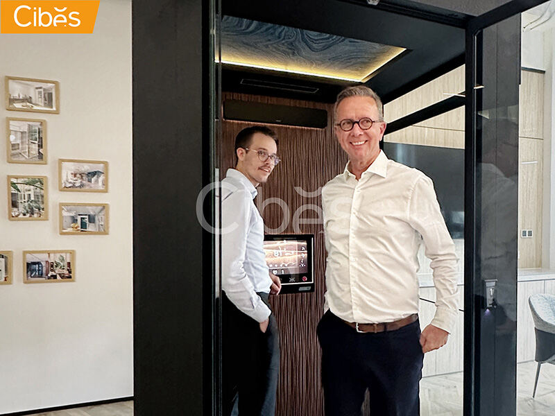 董事会旅行上海Cibes展厅