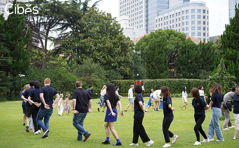 CIBES大发500家用电梯 | 邀您共庆瑞典仲夏节，，，，，，共享夏日优美时光！
