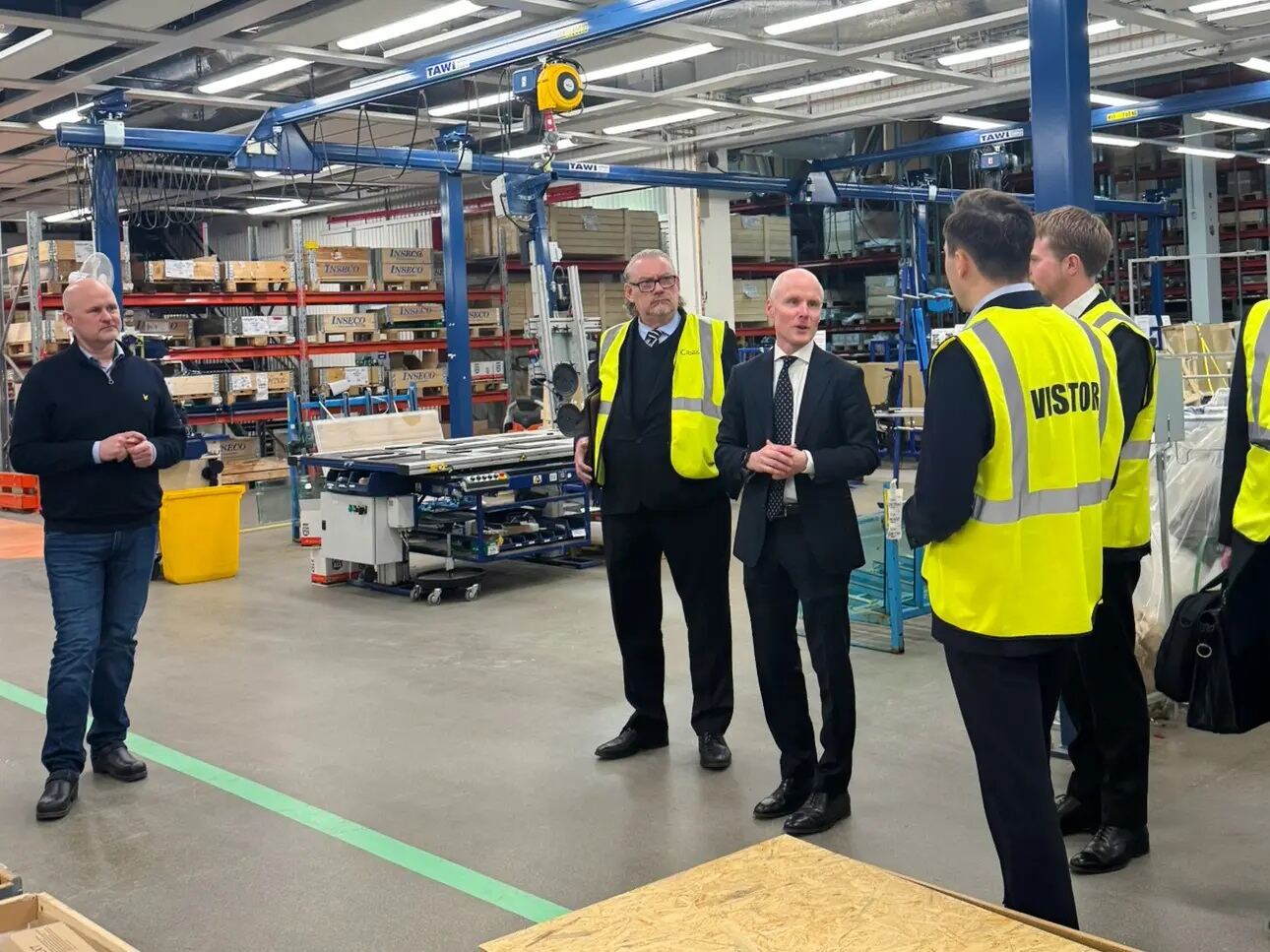 瑞典国际生长相助与外贸部长莅临Cibes瑞典总部旅行交流