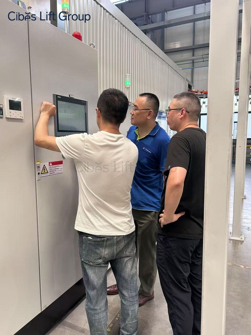 Cibes大发500电梯